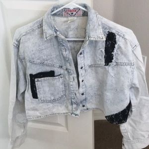 Light weight jean jacket